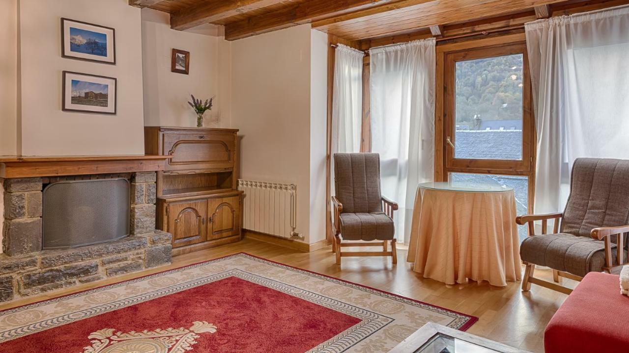 Saplan Real Estate Montlude Les Exterior foto